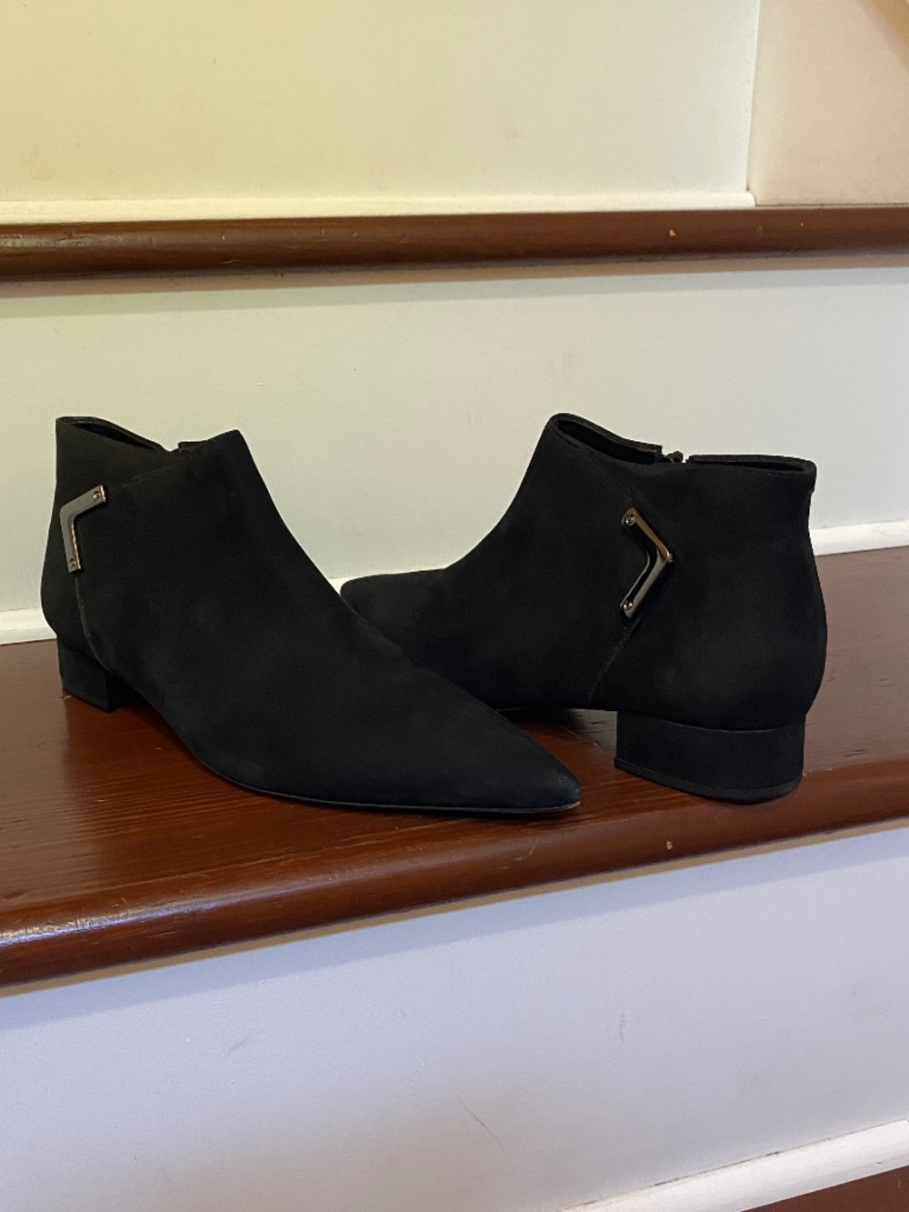 Made in Spain Genuine Suede Leather Ankle Pointed Toe Flat Booties Black Size 8